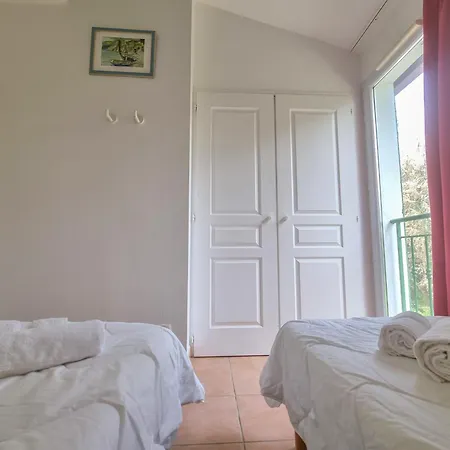 Dom wakacyjny Le Hameau Yourhosthelper Hyères